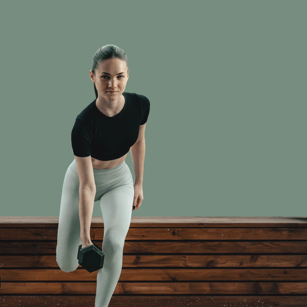 SOA Training – Athletin beim Krafttraining mit Kurzhantel